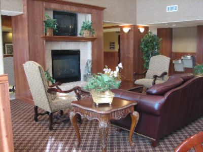 Hampton Inn & Suites Denton - Lobby