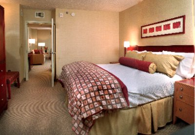 Embassy Suites DC Convention Center - Standard Suite