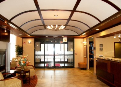 The New Hampton Inn & Suites Glen Allen / Richmond - Registration Area