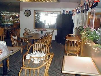 Bossier Inn & Suites - 