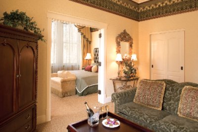 The Depot Minneapolis a Renaissance Hotel - Custom Designed Suites With A Bit Of History Infused Into All The Modern Amenities You Deserve.