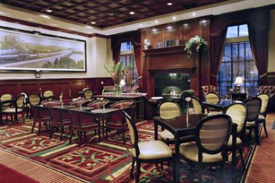 The Depot Minneapolis a Renaissance Hotel - Beautifully Decorated Lobby Setting With Convenient On-site Parking