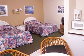 Efficiency w/Kitchen & 2 Double Beds