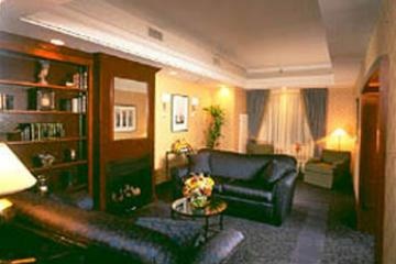 Hampton Inn - 