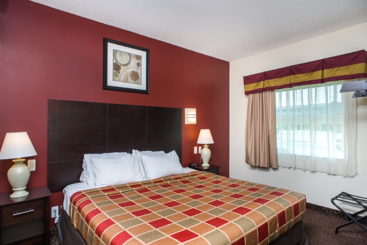 Red Roof Inn - Breakfast Area.