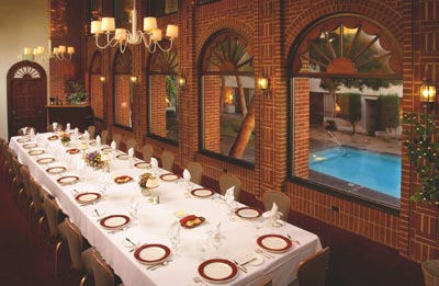 Owyhee Plaza Hotel - 