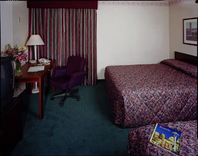 Holiday Inn Select Seattle Renton - 
