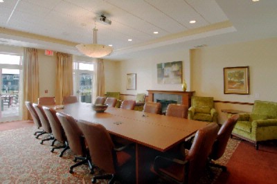 Hilton Garden Inn Downtown Manchester - Executive Boardroom