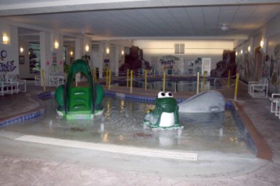 The Plaza Hotel & Suites - The Plaza Hotel & Suites Recreation Area