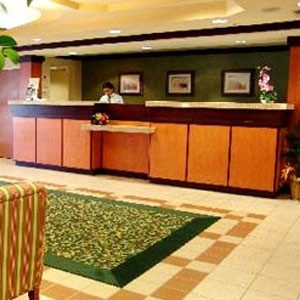 Fairfield Inn & Suites - 