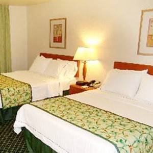 Fairfield Inn & Suites - 
