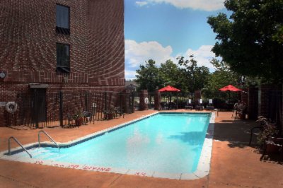 Holiday Inn Express East - Pool