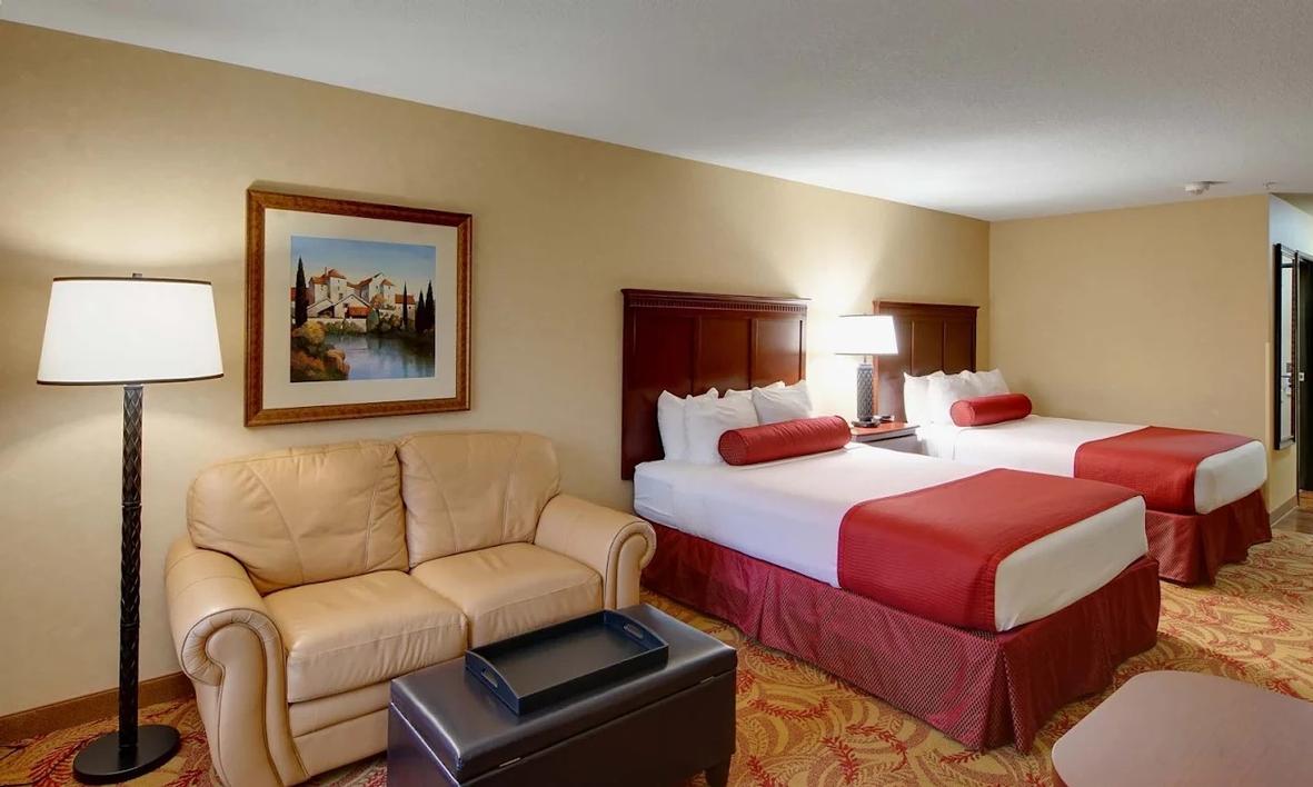 Phoenix Grand Hotel - 