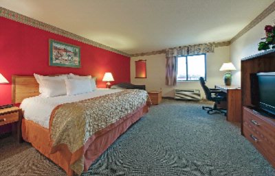 Hawthorn Inn & Suites - 