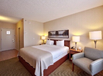 Holiday Inn Montreal Airport - Fitness Center