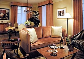 Corner Suite Parlor at the Mark Hopkins