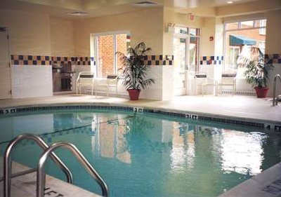 Hilton Garden Inn - 