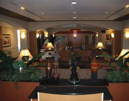 La Quinta Inn & Suites Islip Macarthur Airport - 
