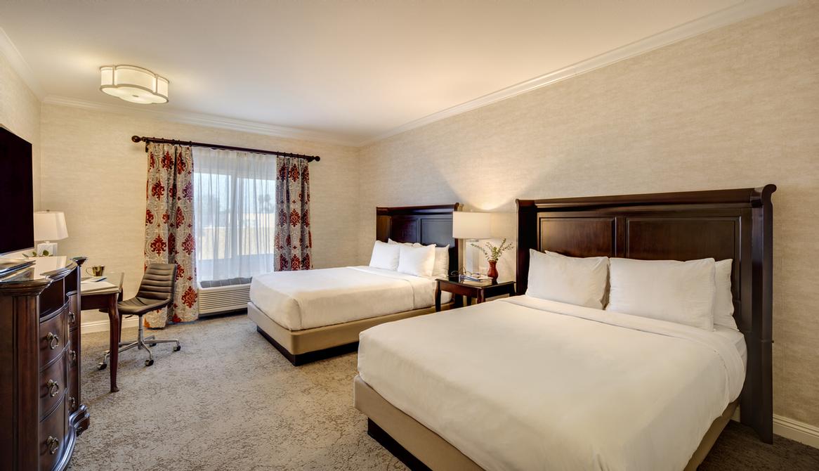 Ayres Hotel & Suites Costa Mesa - Deluxe Room