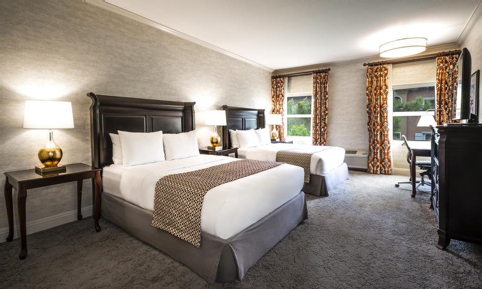 Ayres Hotel & Suites Costa Mesa - Front Desk / Lobby
