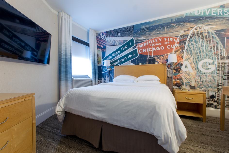 Days Inn Chicago - Executive Room With 1 King Bed