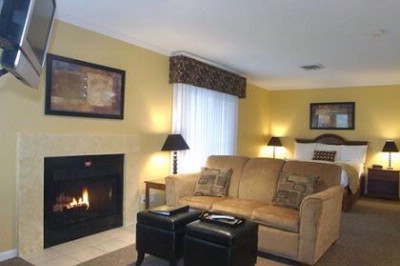 Our One Bedroom Suites With Full Kitchens