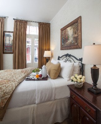 Chateau Hotel - 
