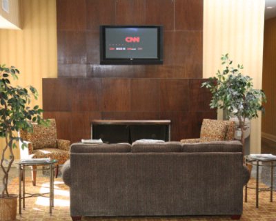 Ramada Allentown / Whitehall - Lobby