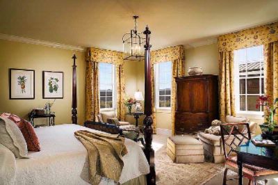 Planters Inn - 