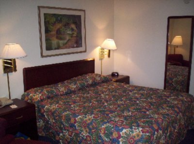 Brookwood Inn - One King Bed