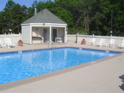 Holiday Inn Express - 