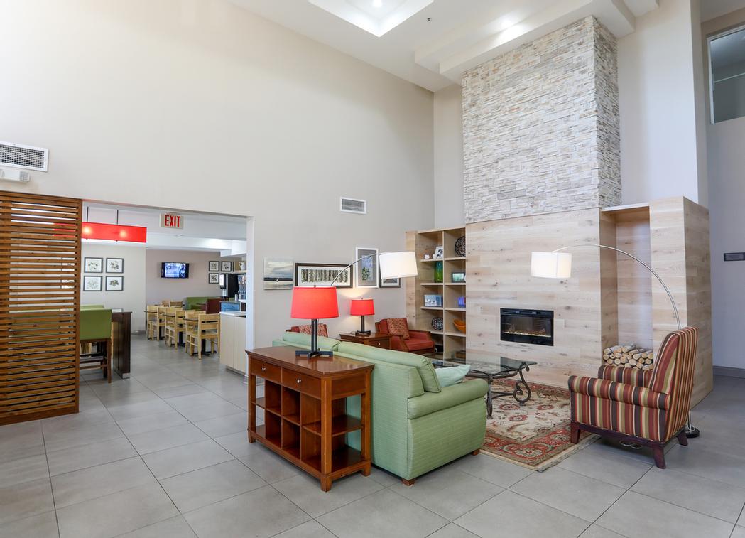 Country Inn & Suites at Freestyle Music Park - Porch
