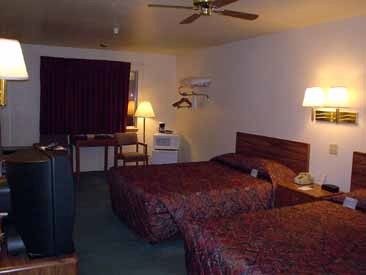 Budget Host Inn - 