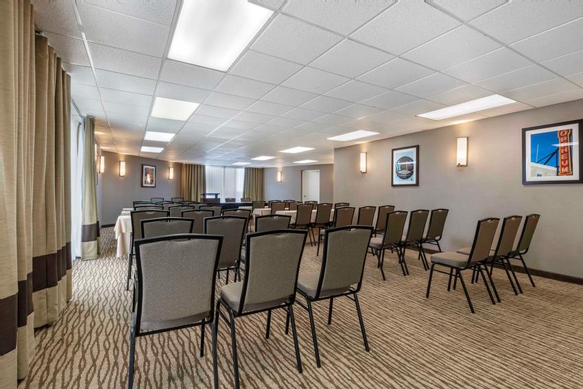 Captain's Quarters Meeting/banquet