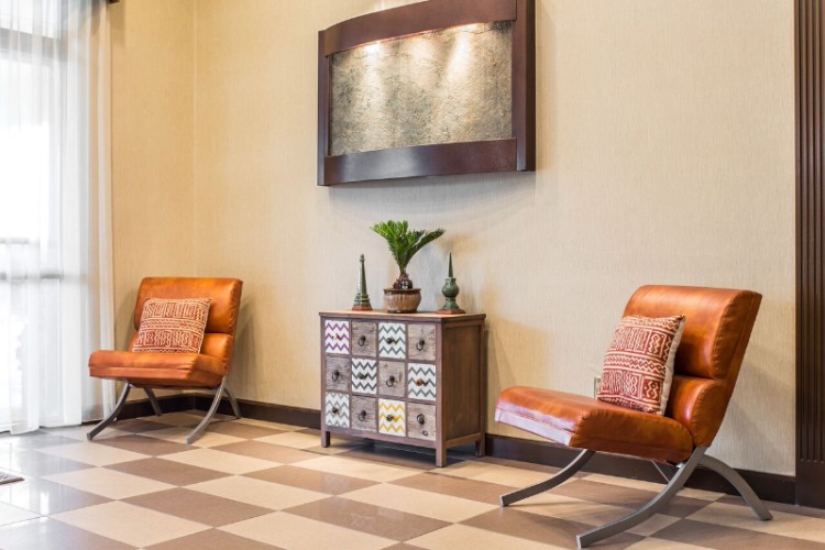 Comfort Suites - King Suite