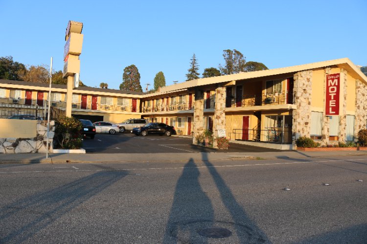 The Islander Motel - 