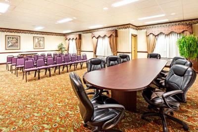 The Country Inn & Suites by Carlson - Meeting Room