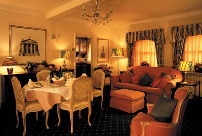 John Howard Hotel - Suite
