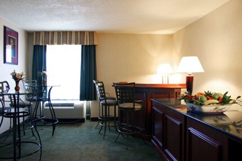 Best Western Springfield - Our Club Lounge For Our Corporate And Government Guests