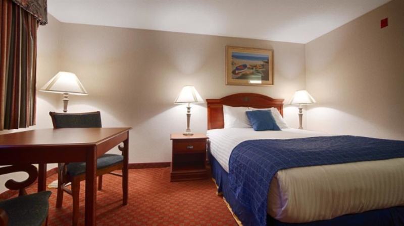 Best Western Airport Inn - Finess Center