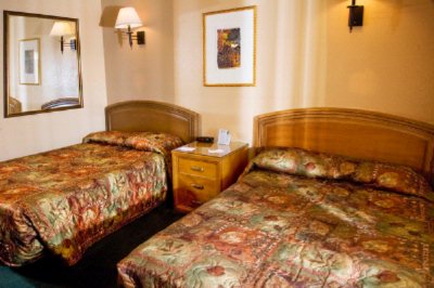 Emerald Suites Las Vegas Blvd S. - One King Bedroom