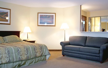 Best Western Broadway Inn & Suites - 