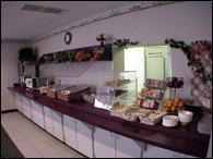 Econo Lodge - 