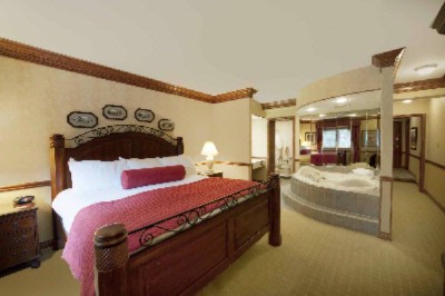 Best Western Parkway Inn & Conference Centre - 