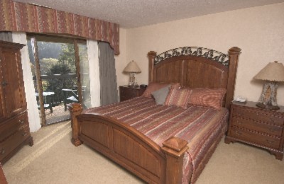 Chetola Lodge Guest Room