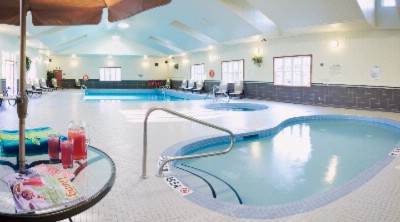 Carriage Ridge Resort at Horseshoe Valley - Carriage Ridge Resort Pool