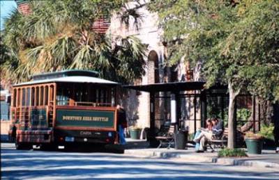 Best Western Charleston Downtown - Dash ( Downtown Area Shuttle ) Trolley Stop Is Located 120yds. From Our Front Door.