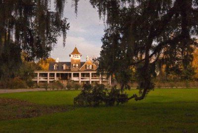Best Western Charleston Downtown - Magnolia Plantation - 12mi.