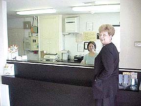 Executive Inn & Suites - 
