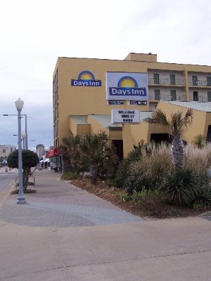 Days Inn at the Beach - 